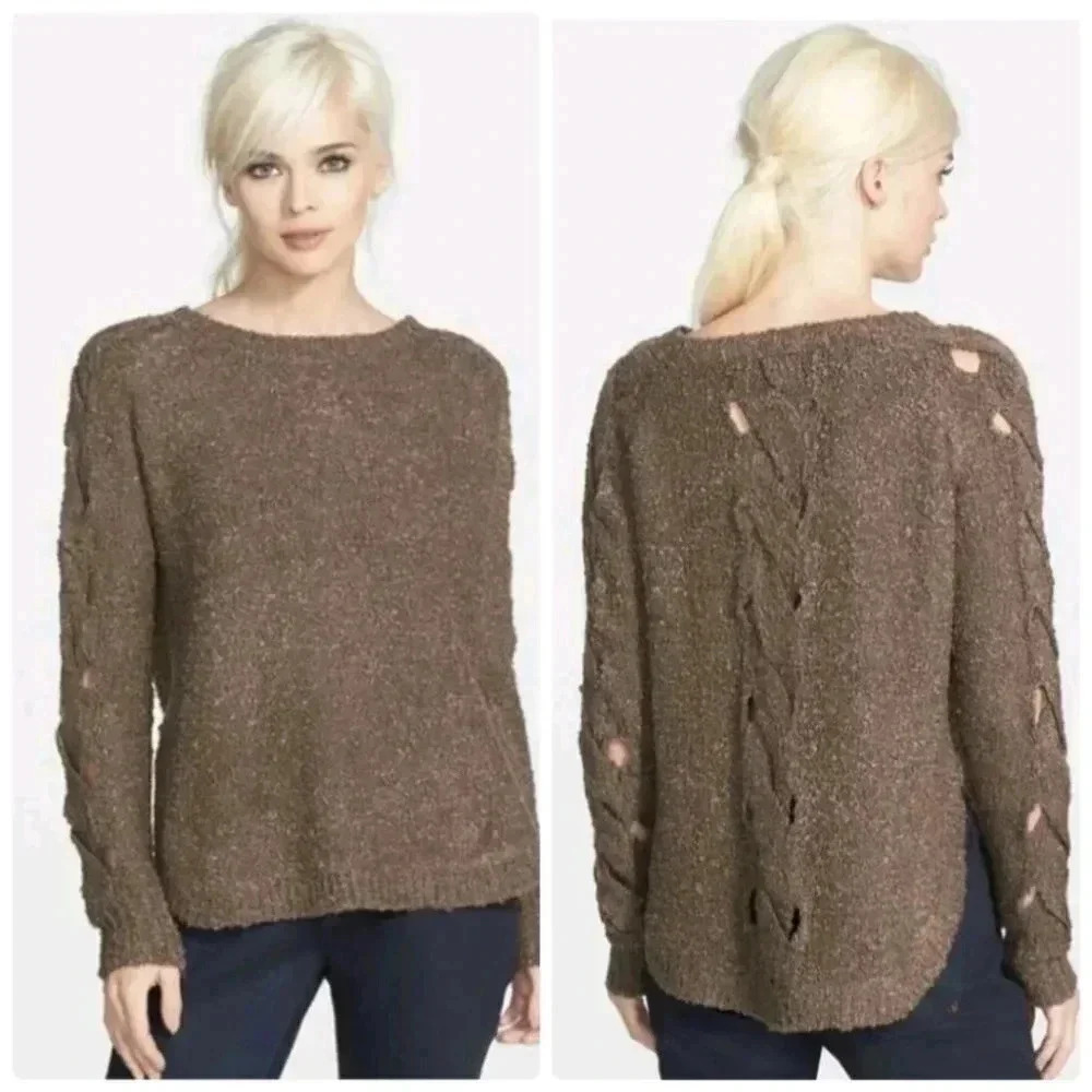 ASTR Brown Cut Out Sleeve and Back Textured Cozy Boucle Fall Sweater Small
